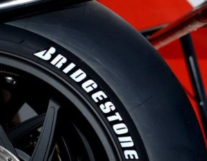 Bridgestone mundur dari MotoGP pada akhir Musim 2015
